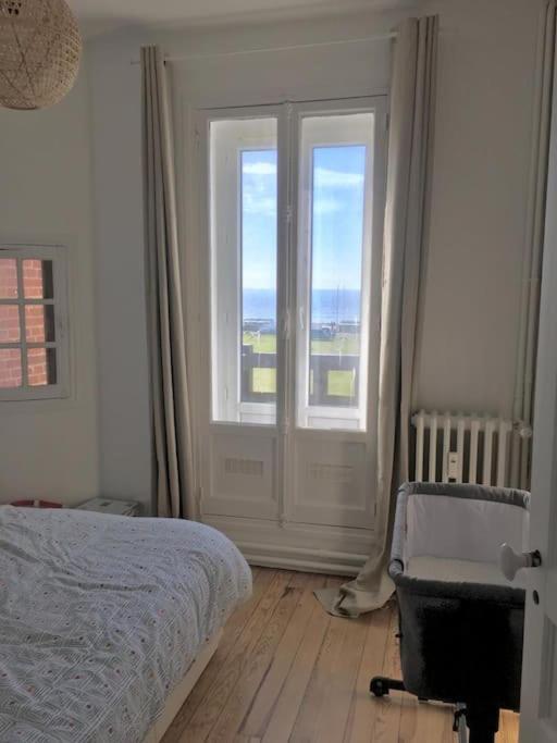 Bel Appartement Vue Mer Centre-Ville, Face Plage Dieppe Buitenkant foto