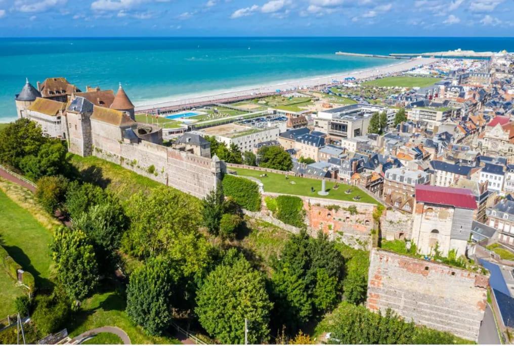 Bel Appartement Vue Mer Centre-Ville, Face Plage Dieppe Buitenkant foto